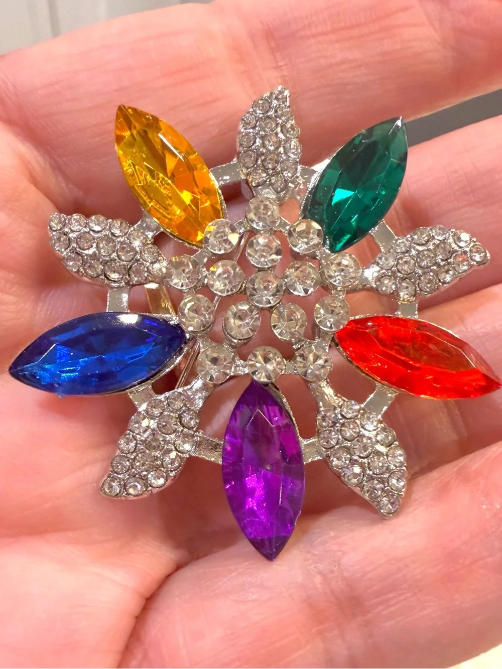 Multicolor Crystal Floral Brooch — Women Jewelry